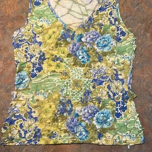 Sno Skins V neck Floral Abstract Tank Top size Small.